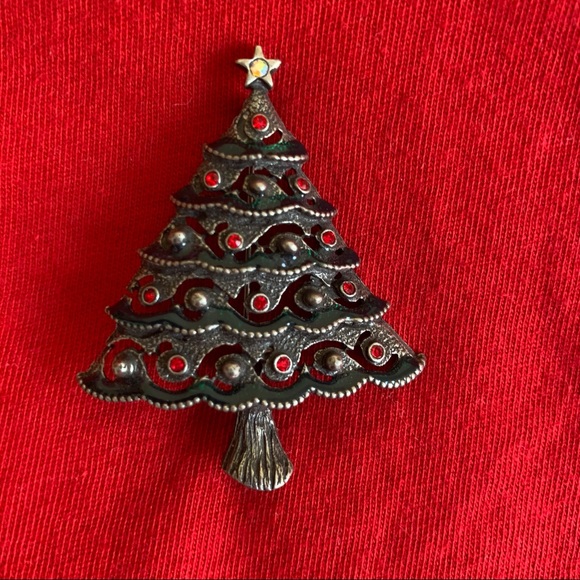 Christmas Tree Pin - Picture 3 of 5